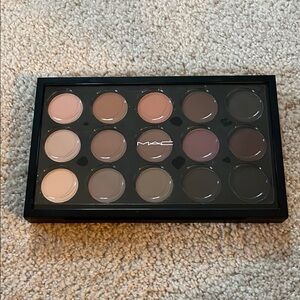 NWOB MAC Cosmetics Eyes x 15 Palette - Nordstrom C’est Chic